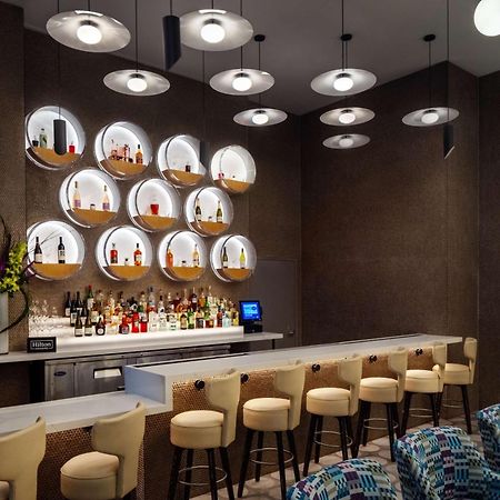 Hampton Inn By Hilton New York Times Square المظهر الخارجي الصورة